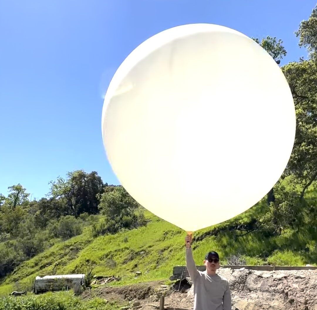 Hack the Climate: DIY Geoengineering With Big Balloons