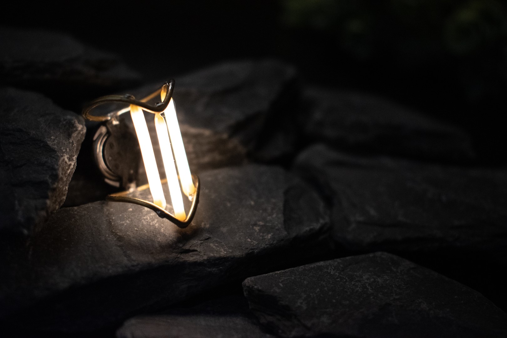 Retro-Futuristic LED Filament Ring