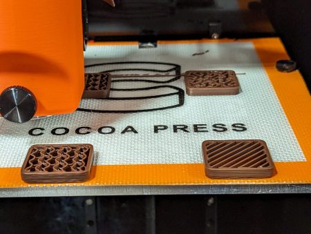 Cocoa Press in Action